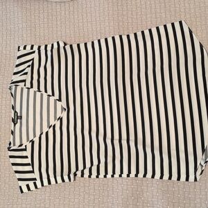 Express Monochrome Striped V-Neck Top
